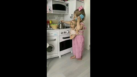 babies act like a mother