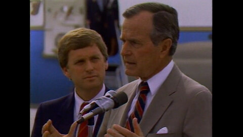1986 - Vice President George Bush and Senator Dan Quayle, Before They Became Running Mates