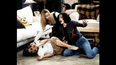 Phoebe,Rachel,Monica - Chaotic Moments | Friends