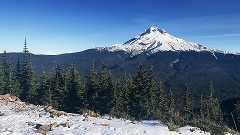 WINTER SNOW 4K ADVENTURE HIKE Ascending to Tom, Dick & Harry Mountain Summit! | Mount Hood | Oregon