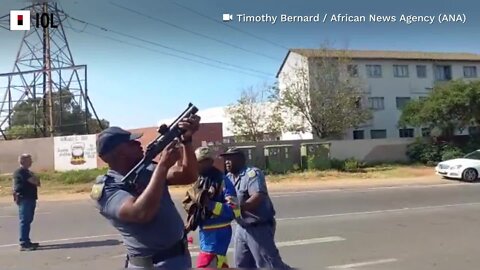 Watch: Fleurhof community protest against Zama Zamas allegedly terrorizing them