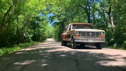 1986 Ford F-250 6.9L with Banks Sidewinder Turbo System