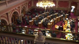 State lawmakers debating several wildfire bills