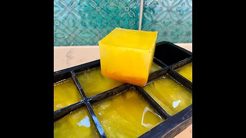 I used a turmeric ice cube every night to remove dark spots and get clear skin