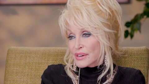 Dolly Parton Announces Retirement From Touring