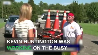 Girl Jumps from Car, Runs toward Construction Worker. He Calls 911 Then Realizes Who Was Driving