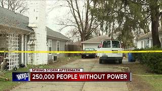 250,000 remain without power, DTE says