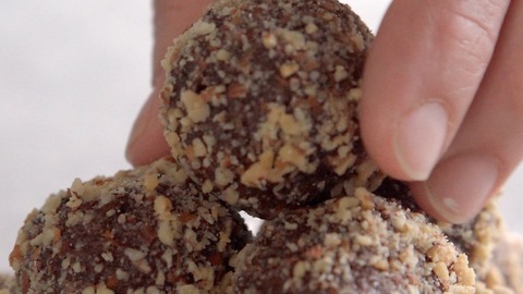 Chocolate Quinoa Bites