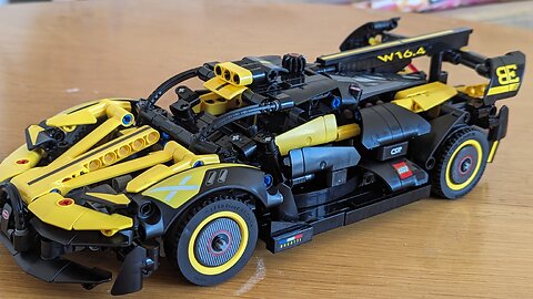 Lego Technic 42151 Bugatti Bolide - Build & Review