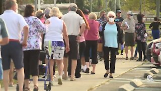 Long lines plague vaccinations in Palm Beach County