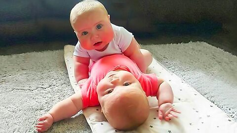 You laugh, You restart - 30 minutes Funniest Twins Baby October
