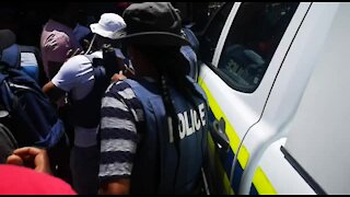 SOUTH AFRICA - Johannesburg - Security employees protest - Luthuli House (Videos) (TLz)