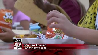 Bill would end "lunch shaming"
