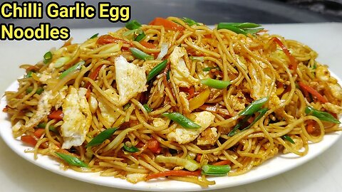 Egg Noodles Recipe | Egg Chowmin |Restaurant Style Vegetable Chowmien | Hakka Noodles Recipe
