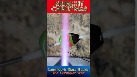 Lampwork Glass Beads: Grinchy Christmas