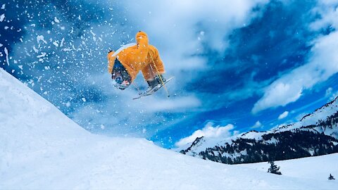 Gummy bear doing cool flips on ski