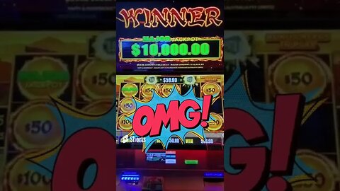 WINNING A MASSIVE JACKPOT AT THE CASINO!!!