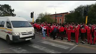 South Africa - Cape Town - Bloekombos Secondary school day 2 Protest (Video) (5JC)