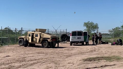 Border Patrol Pick Up Illegal Migrants on a Private Ranch