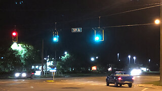 Indian River County removing traffic lights suspended by wires ahead of Hurricane Dorian