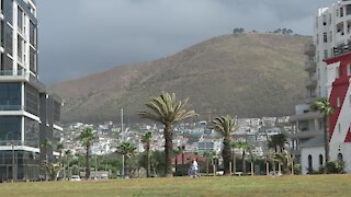 SOUTH AFRICA - Cape Town - Wintry weather in Cape Town (Video) (M6A)