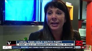 Local country music fans hold watch party