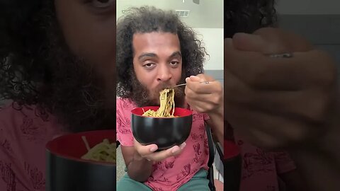 homemade gourmet ramen noodles live with Rock Mercury ￼