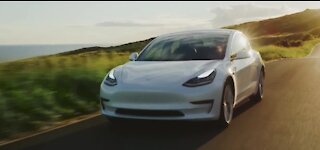 Tesla offers test drives in Las Vegas Saturday