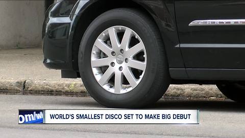 world's smallest disco