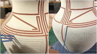 Ceramista usa una tecnica incredibile di pittura