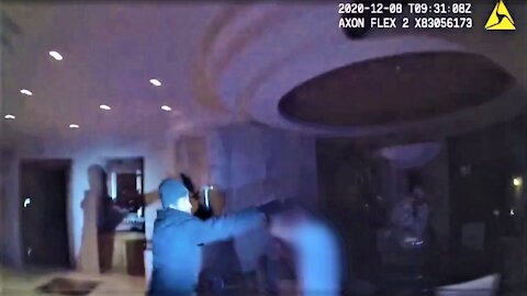 Las Vegas Police Department Fatally Shoot Burglar While He Was Attacking Home Owners With A Hammer