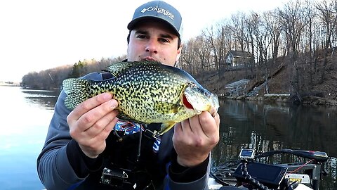 Find Crappie with side imaging in sand, gravel, weeds (Double Jig Crappie Rig)