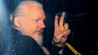Swedish Prosecutors Request Detention Order For Julian Assange