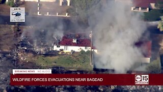Spur Fire: Homes, buildings burn in Bagdad, Arizona