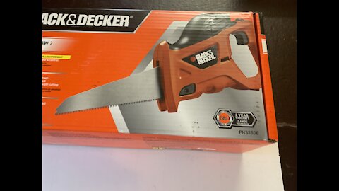 BLACK & DECKER Electric Hand Saw Wood Medal Plastic Hand Held Easy Light Storage Bag 3.4-Amp PHS550B