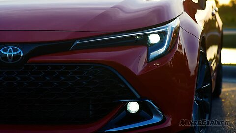 👉AT NIGHT: 2023 Toyota Corolla Hatchback XSE -- Interior & Exterior Lighting Overview + Night Drive