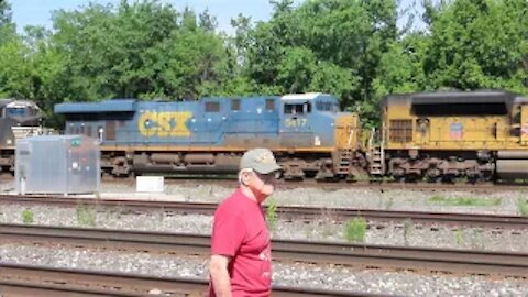 Norfolk Southern Manifest Mixed Freight with CSX, UP Power from Berea, Ohio June 5, 2021