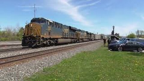 CSX Q635 Trash Train from Berea, Ohio May 7, 2022
