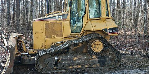 New but used 2005 Cat D5N XL Dozer