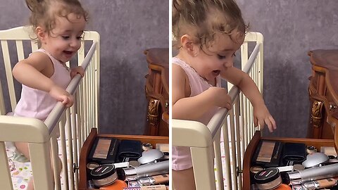 Toddler Finds Creative Way To Open Drawer