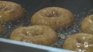 Local man serving up cider donuts for more than 30 years