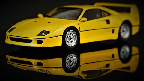 Ferrari F40 - Kyosho 1/43 - 30 SECONDS REVIEW