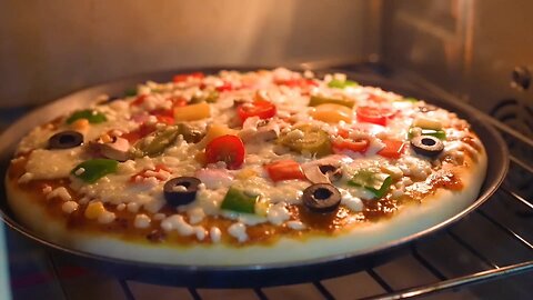 "The Ultimate Homemade Pizza Recipe: From Dough to Deliciousness!"