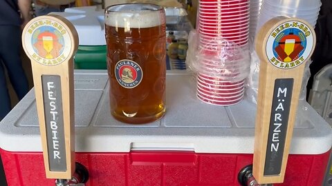 Oktoberfest Beer Recipe Matchup: Festbier vs Märzen...and the winner is...!