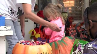 Tips to keep trick-or-treaters safe for Halloween 2021