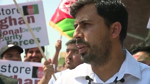 Cleveland residents hold rally supporting Afghan community