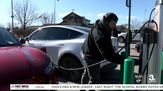Electric vehicles in Nebraska on the rise, OPPD keeping up with public charging stations