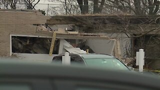 Lakewood mayor: No permits issued for work at parking garage that collapsed