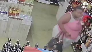 WATCH: Blatant Liquor Store Thief Caught on Camera