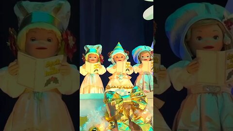 The Magical Christmas Transformation of 'It's a Small World' #holiday #disneychristmas #shorts
